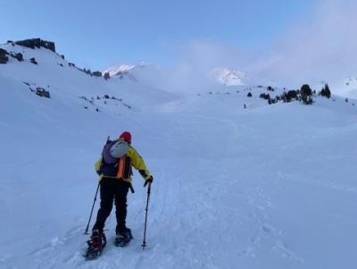 SAR Team member climbs Mount Shasta